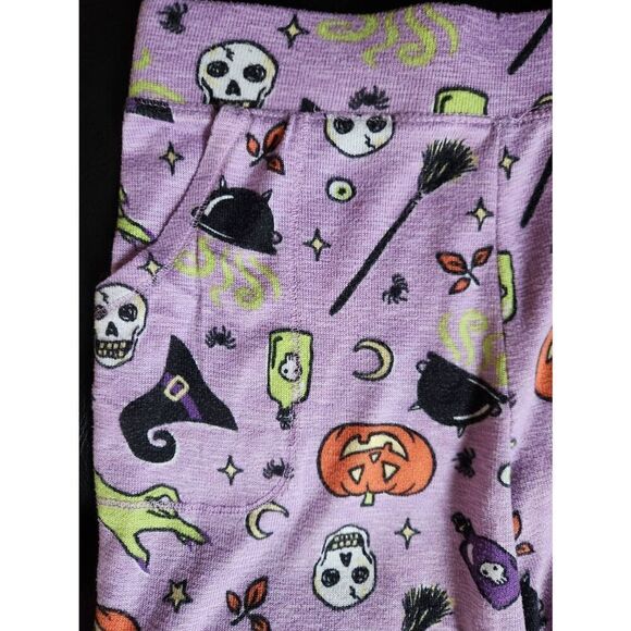 Celebrate Halloween XS (0-2) "WITCHY VIBES" pajama set - Picture 4 of 8